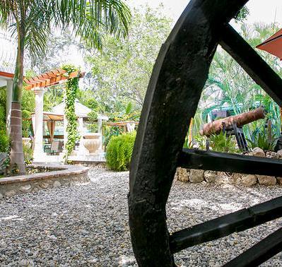 Palm Inn Hotel Port-au-Prince Buitenkant foto